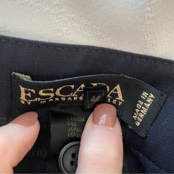 Escada 100% Wool Trouser Pants Pleated Pockets Straight Leg SZ 44 EU (14 US) - Picture 2 of 9